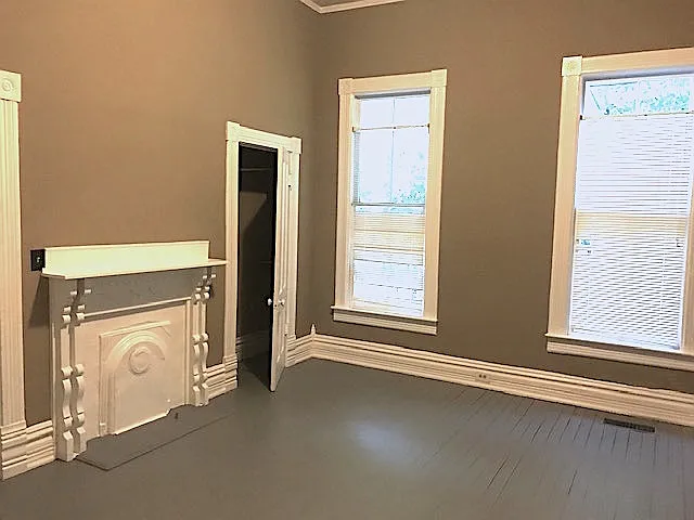 627 W Broad St — Photo 10