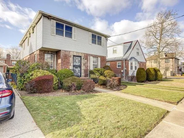 76-08 171st Street, Fresh Meadows, NY 11366