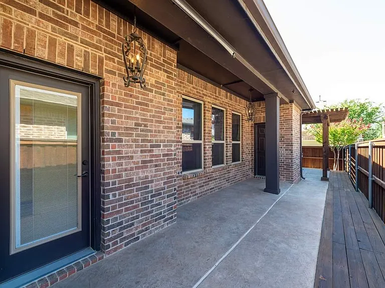 1008 Lone Ivory Trl — Photo 22