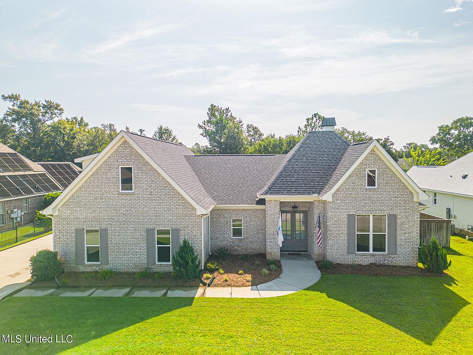 1st image of 132 Sea Oaks Blvd