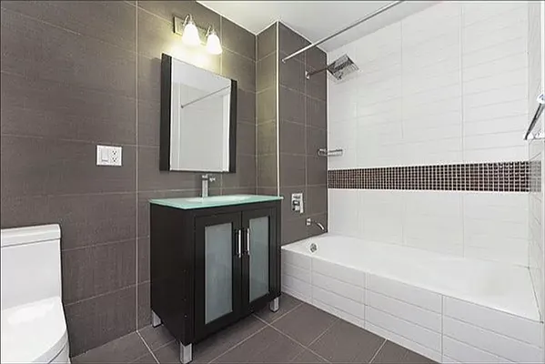 Rented by Compass | media 14