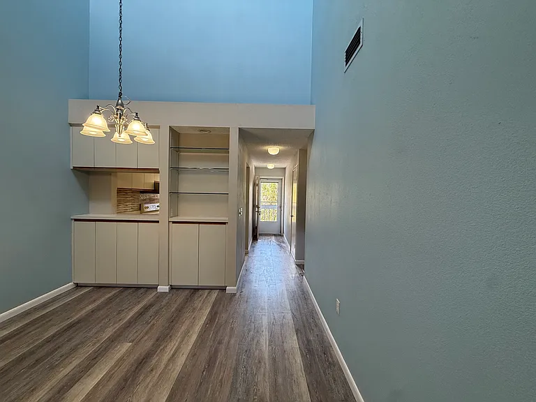 255 Fenwick Dr #18 — Photo 9
