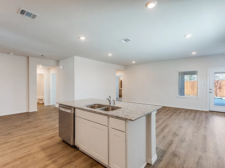 1640 Basalt Ln — Photo 7