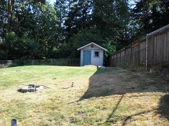 3rd image of 11831 SE 323rd Pl