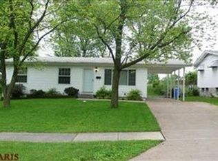 1250 Carmona Dr, Florissant, MO 63033