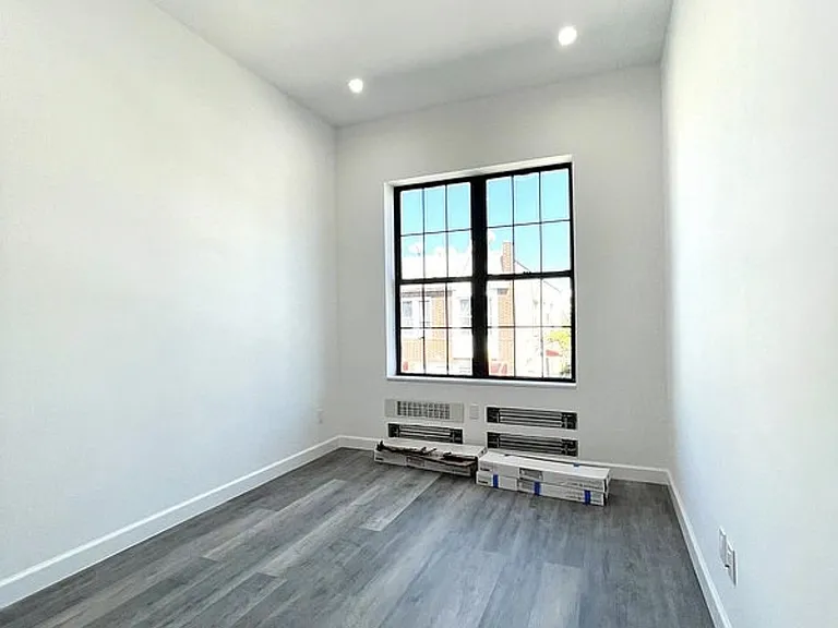 21-22 21st Rd #2 — Photo 4