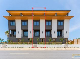 107 W Acapulco St #C, South Padre Island, TX 78597