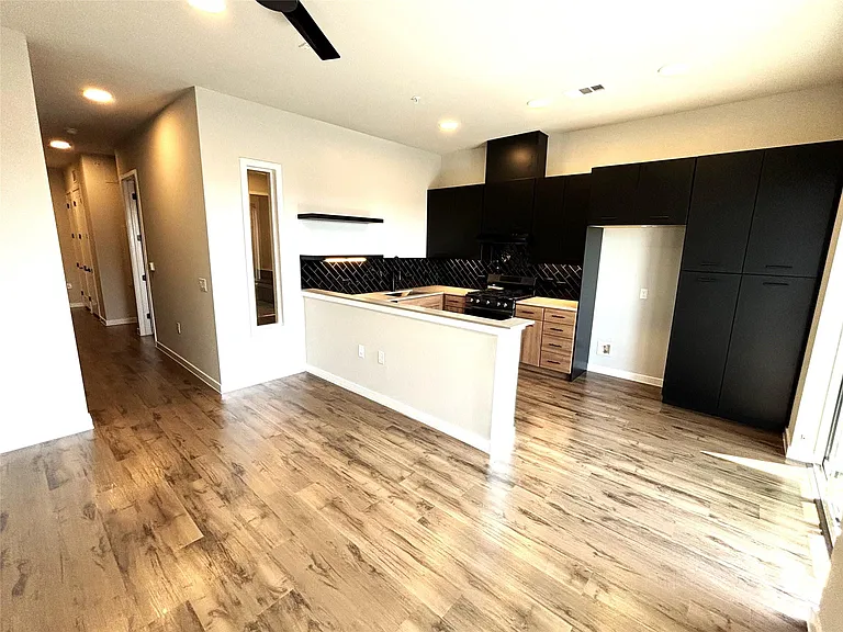 4510 Terry O Ln #406 — Photo 6