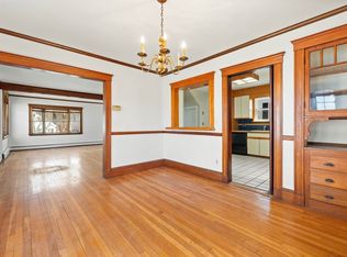 184 Perham St, West Roxbury, MA 02132