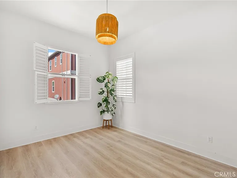 710 W Tribella Ct — Photo 15