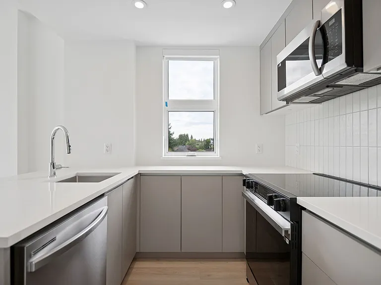 3619 Arbutus St — Photo 23
