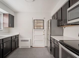 7365 N Sheridan Rd #2, Chicago, IL 60626