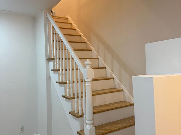 2nd image of 305 Bay 14 St #1