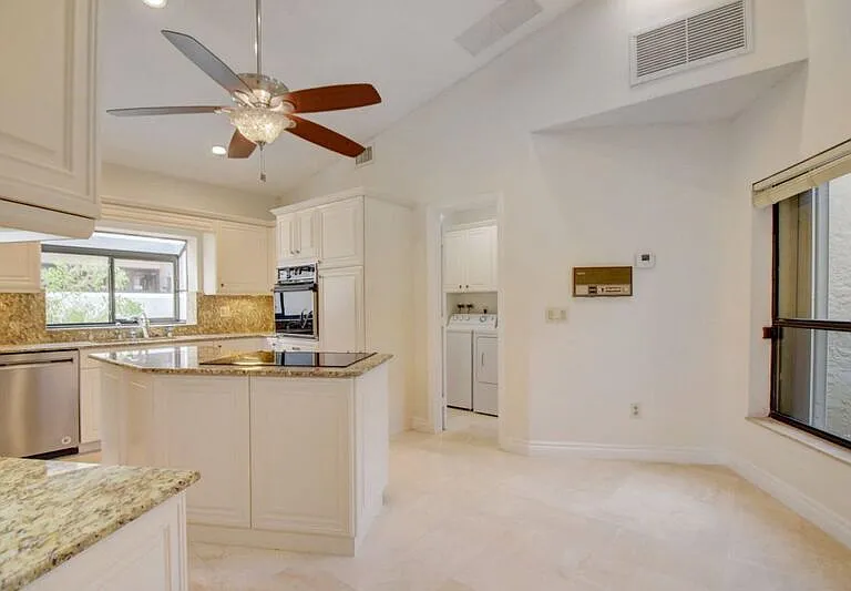 22595 Esplanada Cir W — Photo 18