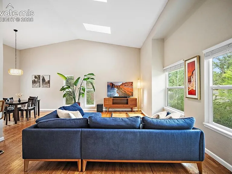 3076 Oro Blanco Dr — Photo 8