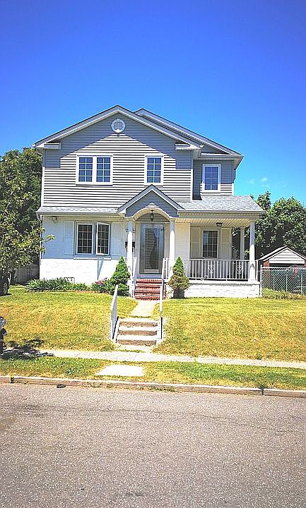 1st image of 127 Nugent St