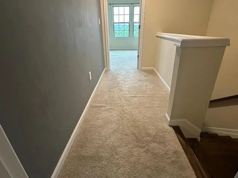 76 Albert Ct — Photo 13