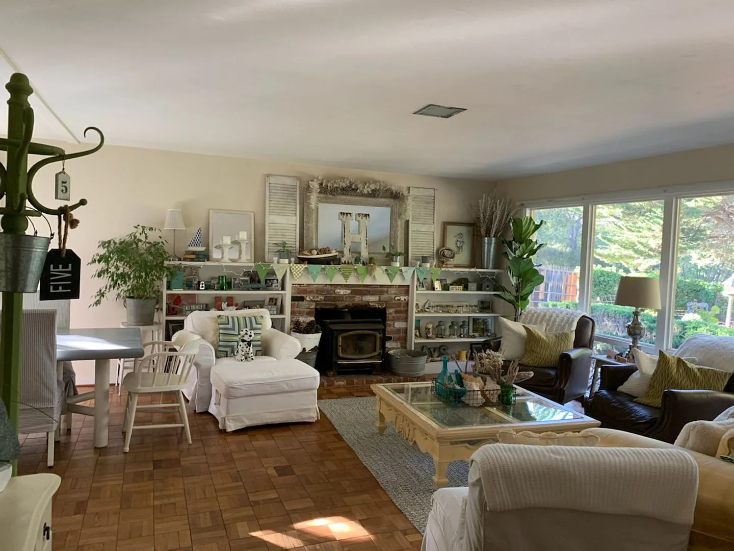 1383 Jacks Rd photo 1
