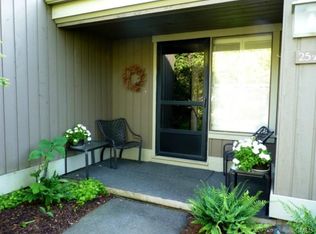25 Heritage Cir #A, Southbury, CT 06488