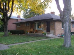 1428 Green St, Peru, IL 61354