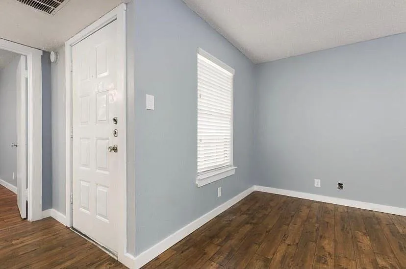 1 bed, 575 sqft, $1,050 — Photo 2