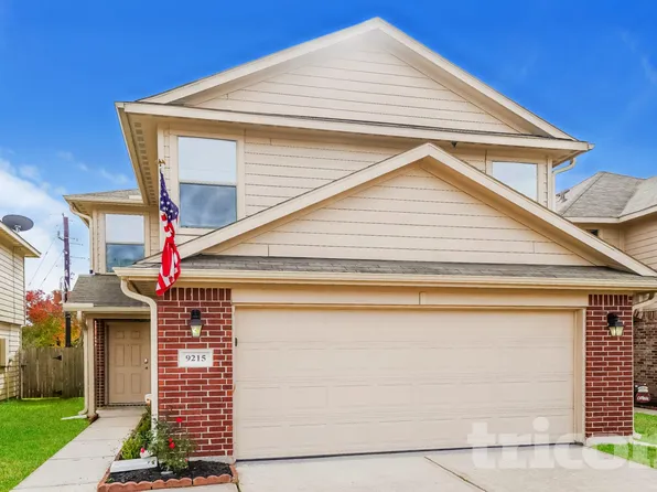 9215 Dewberry Blossom Ln, Houston, TX 77064
