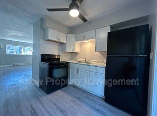 222 Park Ave APT 2, Maryville, MO 64468