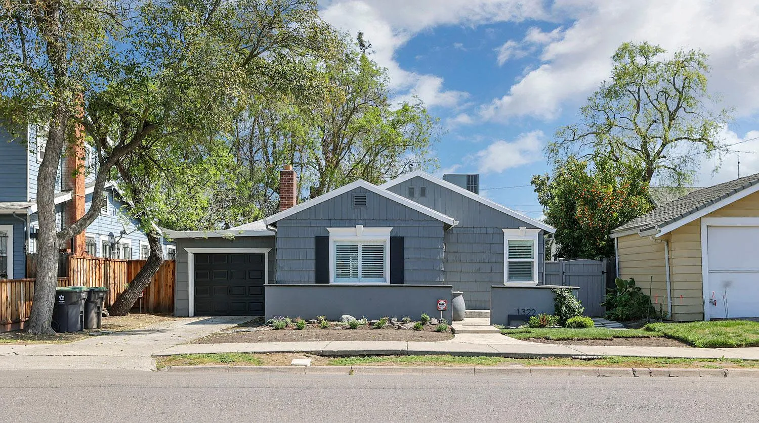 1322 N Edison St photo 1