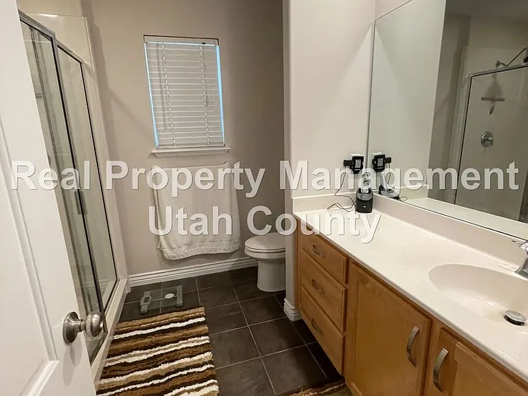 3347 E Kennekuk Ln — Photo 5