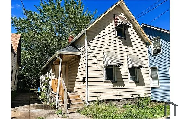3320 Paris Ave photo 1