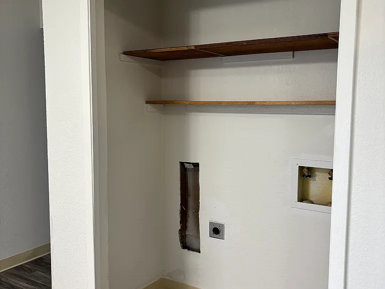 603 E Florida Ave #B — Photo 3