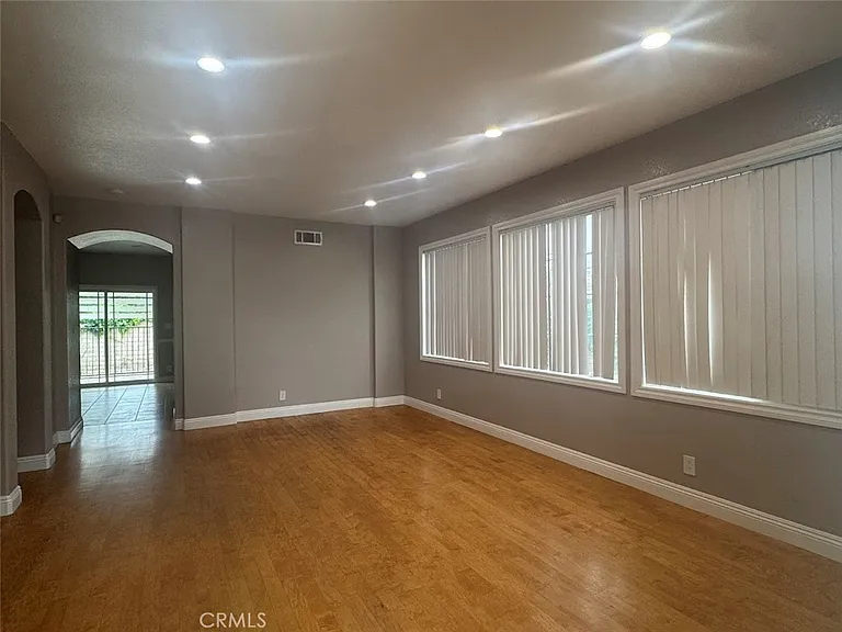 16305 E Cherry Blossom Ln — Photo 5