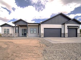 1204 Lazy V Ln, Fruita, CO 81521