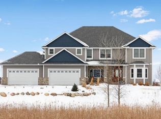 19020 Oak Grove Ave, Prior Lake, MN 55372