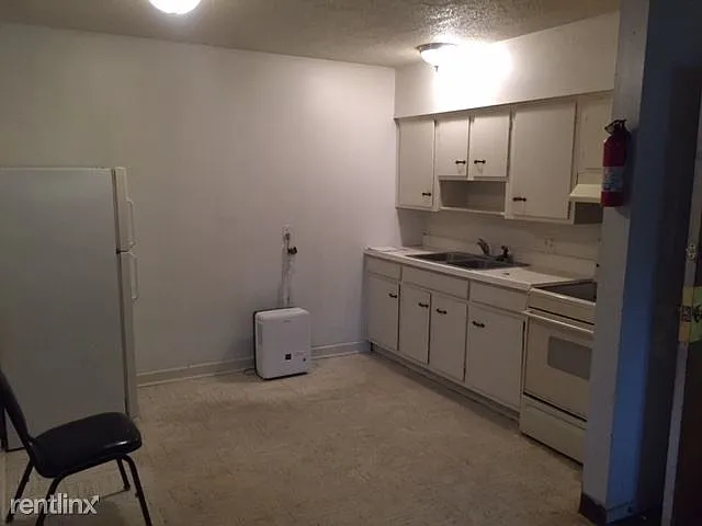 814 kitchen