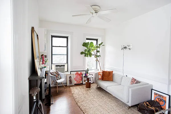 Rented by FirstService Realty (legacy) | media 26