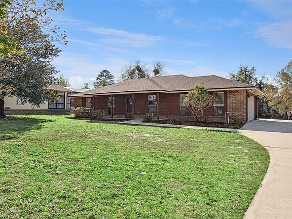 3rd image of 155 W Highbanks Rd