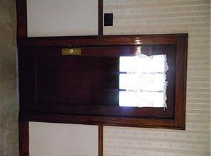 2nd image of 506 W Washington St
