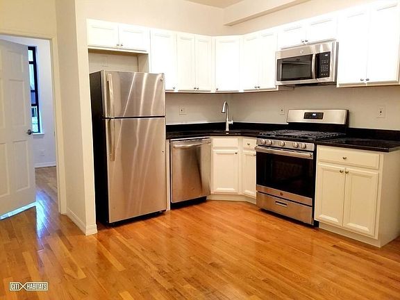 3rd image of 19 E 7th St #4B