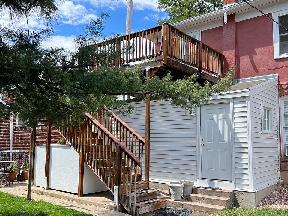 Entry from private deck