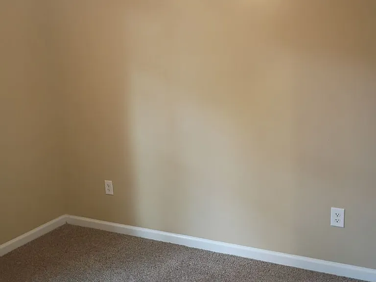 308 Stacie Ct — Photo 12