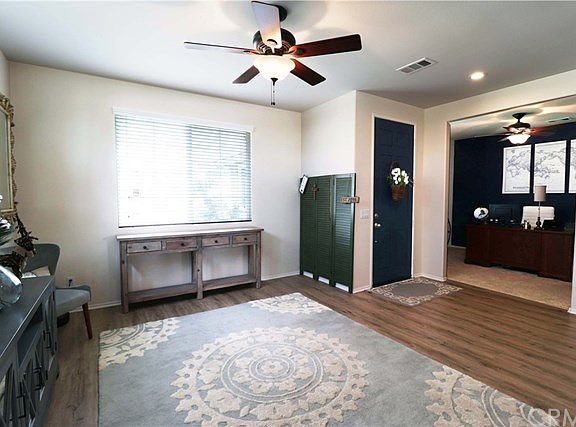 2nd image of 35883 Bordeaux Pl