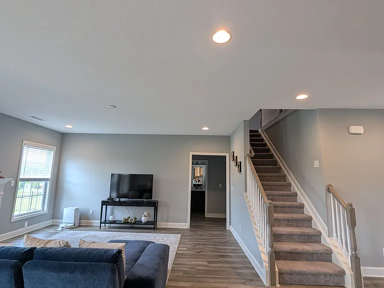 12111 Grand Forks Dr — Photo 8