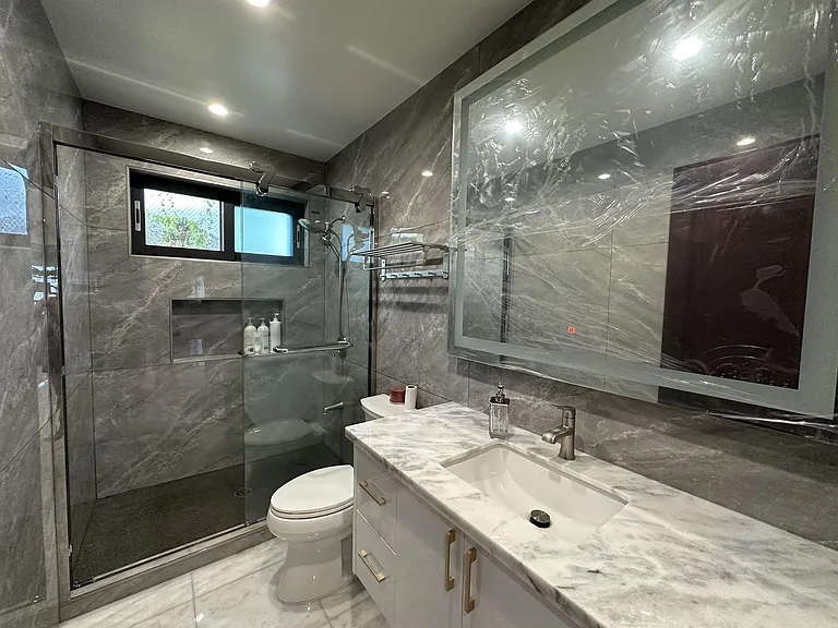 5130 Kalanianaole Hwy #2 — Photo 5
