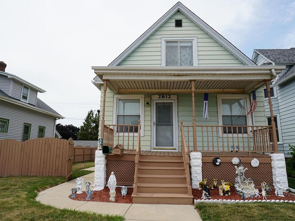 1st image of 2812 S Chicago Ave