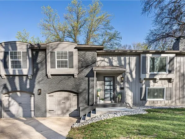 10616 W 90th St, Overland Park, KS 66214