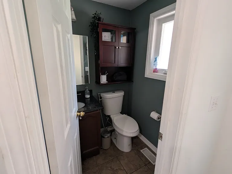 466 Bankside Dr — Photo 21