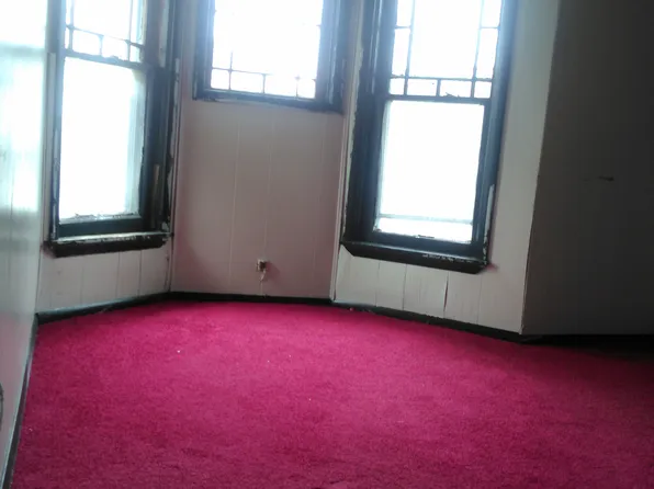 947 E 21st St, Erie, PA 16503