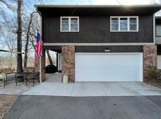 7411 Bittersweet Dr, Eden Prairie, MN 55344