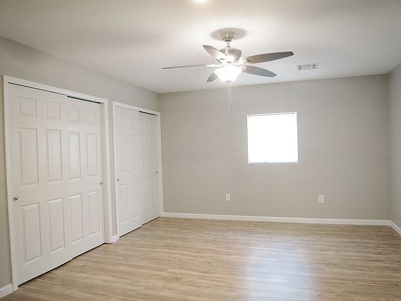5th image of 216 Bernard Ave